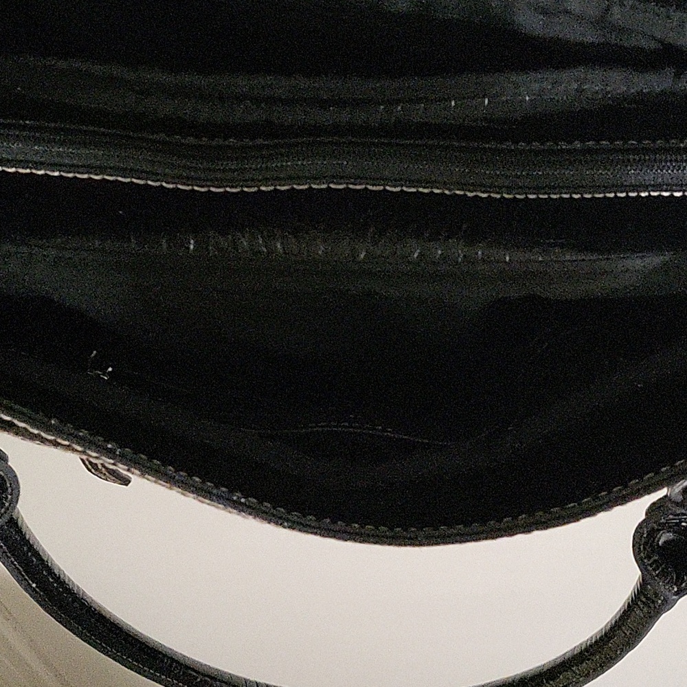 Purse - Picture 3 of 10